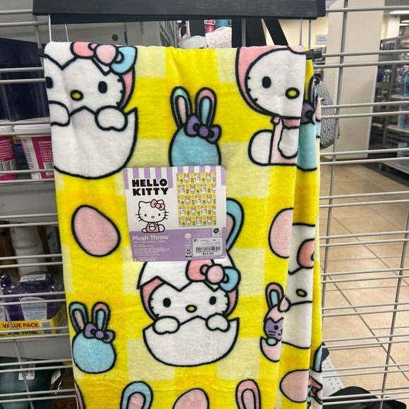 hello kitty easter blanket - Picture 1 of 1